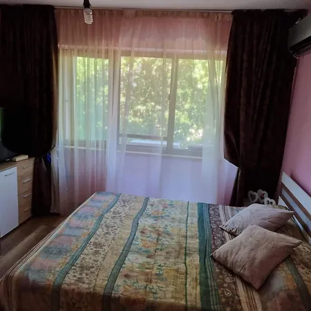 Apartamento до черно море *